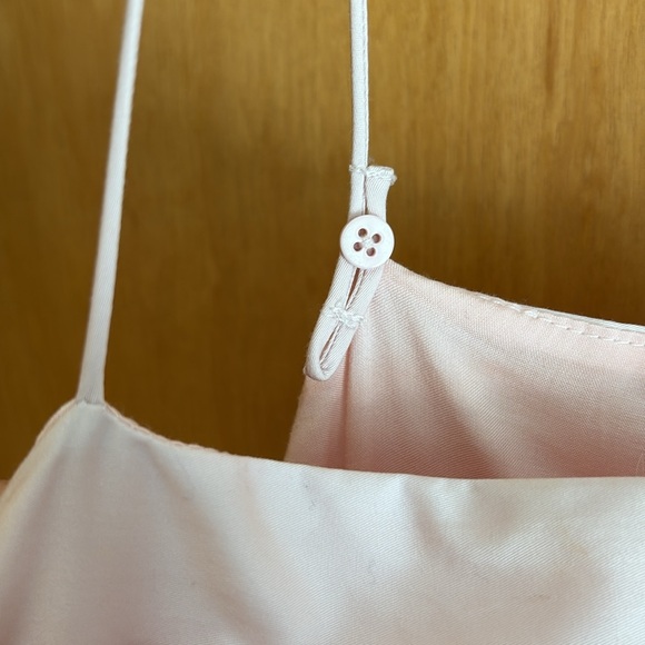 L’Academie The Kiyama Maxi Dress in Petal Pink small - Picture 4 of 10